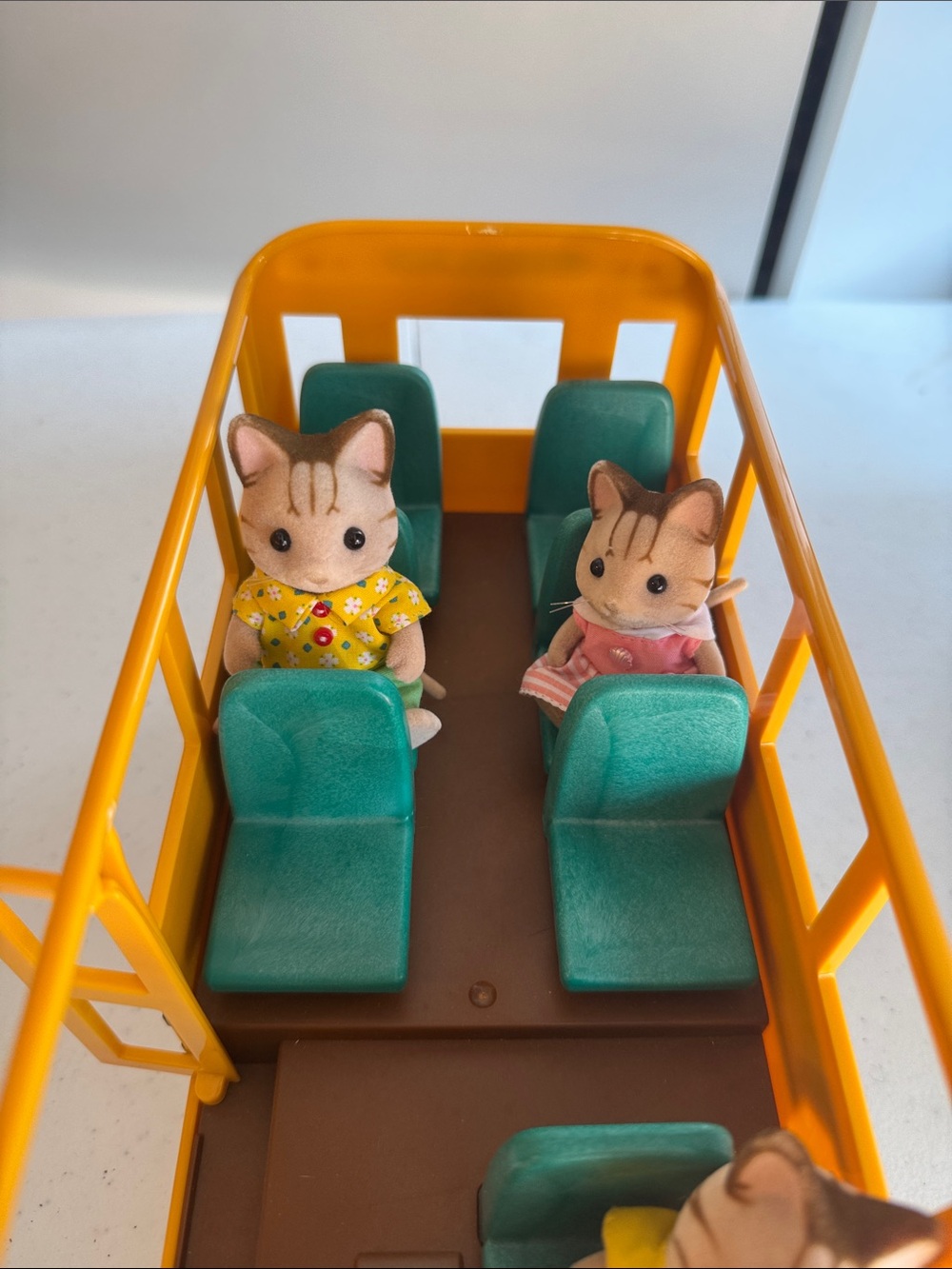 Calico Critters School Bus - Picture 5 of 7